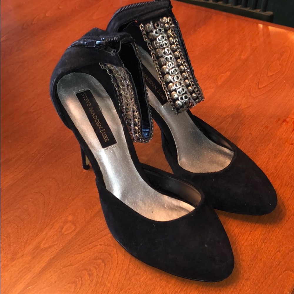 Steve Madden Luxe suede heels